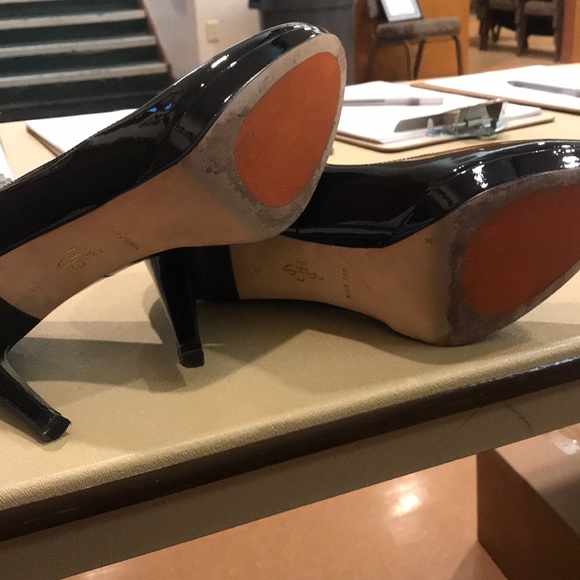 Cole Haan black patent size 9 EUC - Picture 5 of 5